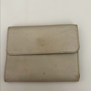 VALEXTRA Milano Small Vintage Trifold Off White Soft Leather Wallet